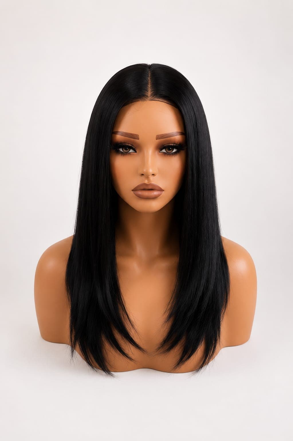 Black woman wearing Alicia Natural Black wig
